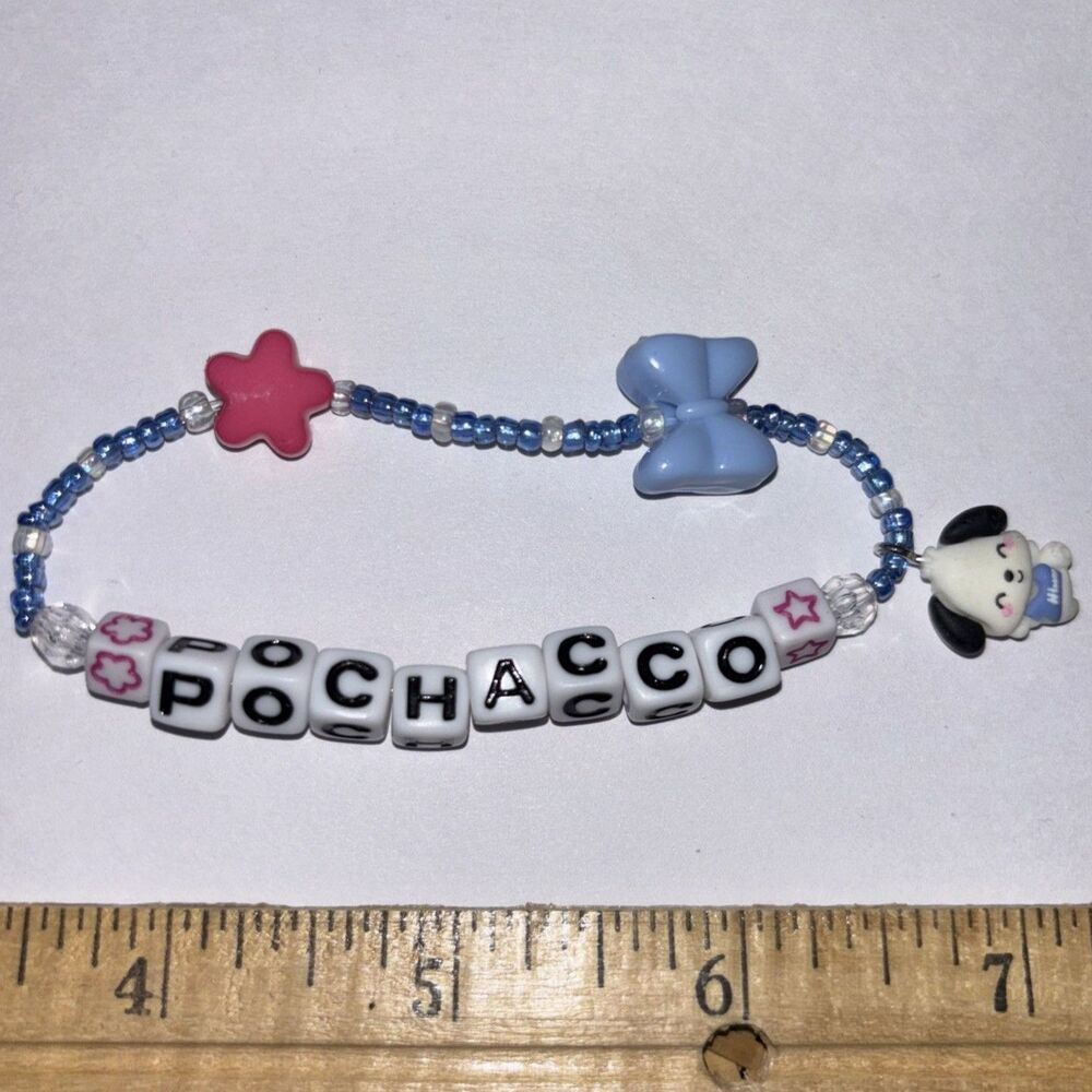 sanrio Handcrafted Beaded Stretch Bracelet Blue Red "Pochacco" hello kitty